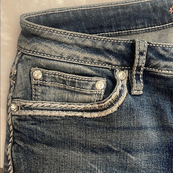 Shyanne Blue Boot Cut Jeans with Classic Stitching - Picture 4 of 8